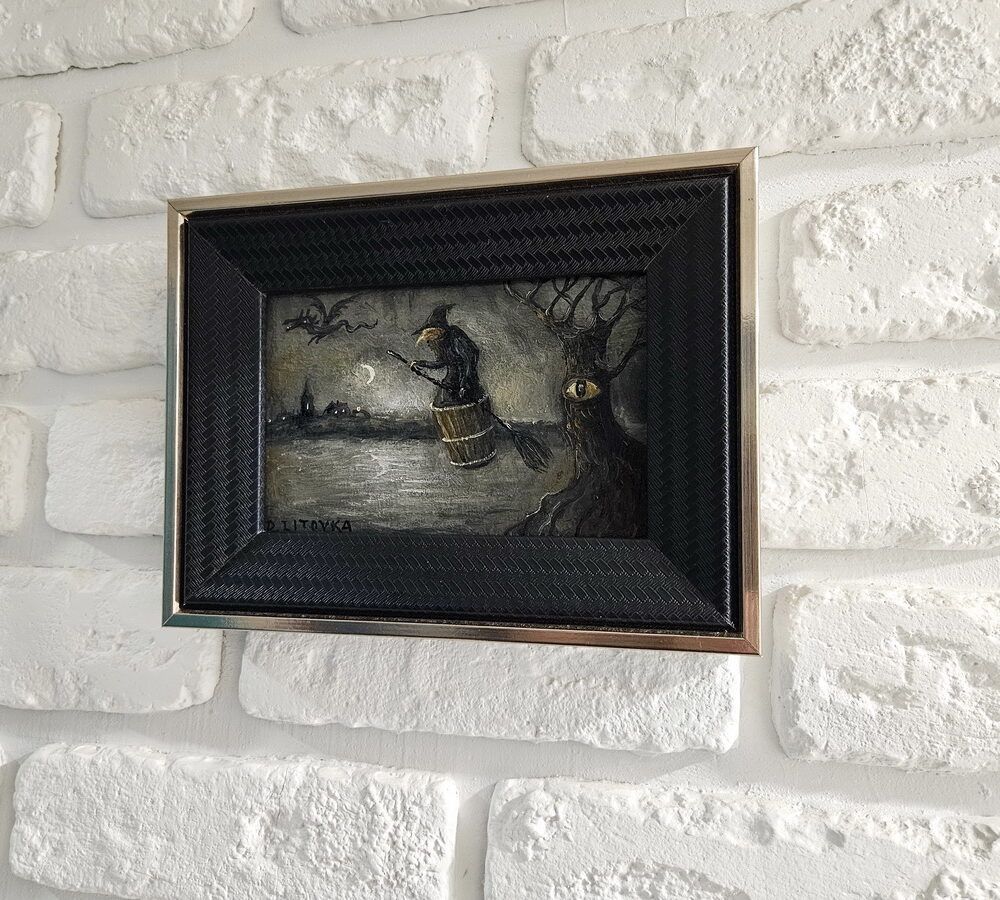 відьма картина купити Київ, картина з відьмою, картини з відьмами, блек фентезі картина, сюрреалізм картина купити мініатюру у рамі