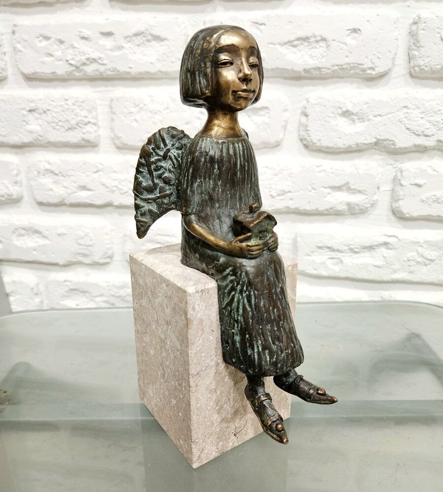 скульптура купити КИїв, бронза скульптура купити на подарунок, відомий скульптор роботи купити, скульптура на подарунок, ексклюзивний подарунок Київ, мармур скульптура з янголом, янгол скульптура
