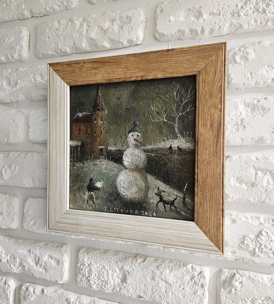 сніговик картина мініатюра купити КИїв, купити мініатюри Україна, маленька картина у рамі, картина на подарунок, сюрреалізм картини, сюрреалістичний пейзаж картина