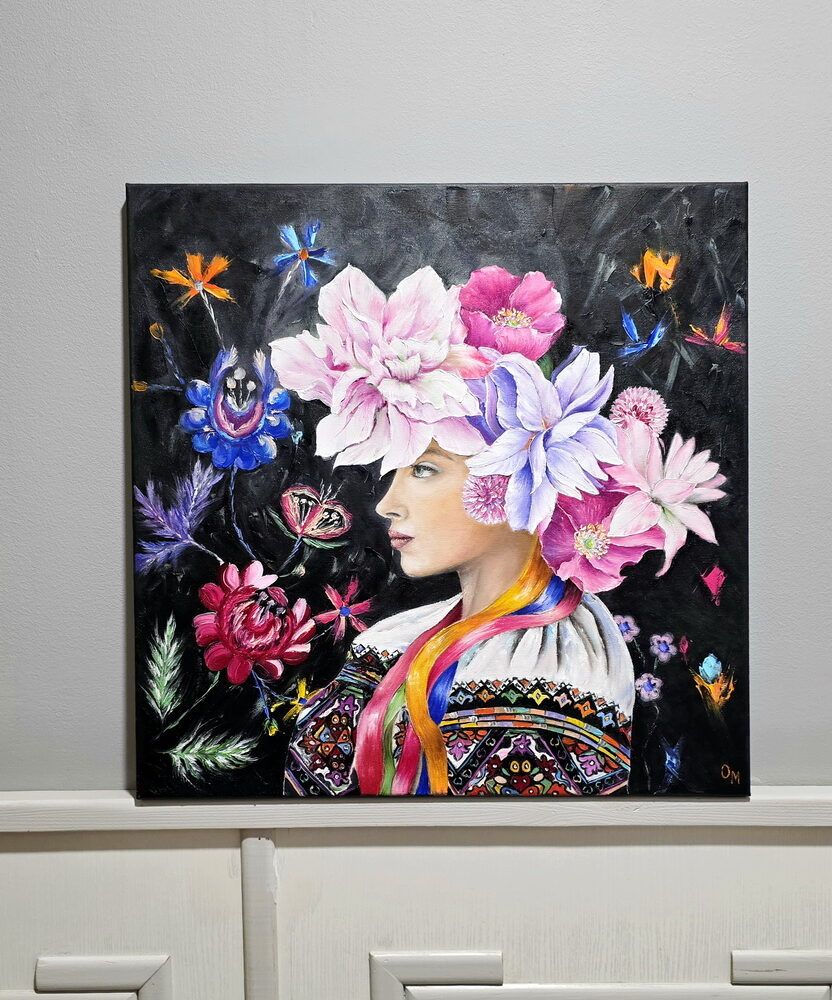 дівчина в квітах, картина на подарунок купити Київ, україночка картина купити, український фольклор картина на подарунок іноземцю, український сюжет картини купити Україна