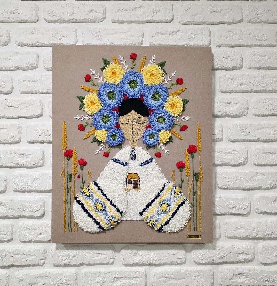 Вишита картина купити Київ, вишита берегиня картина, картина на подарунок, картина оберіг, обереги картини купити Україна